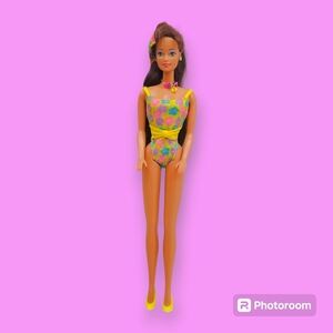 Vintage 1992 Barbie Glitter Beach Teresa Doll